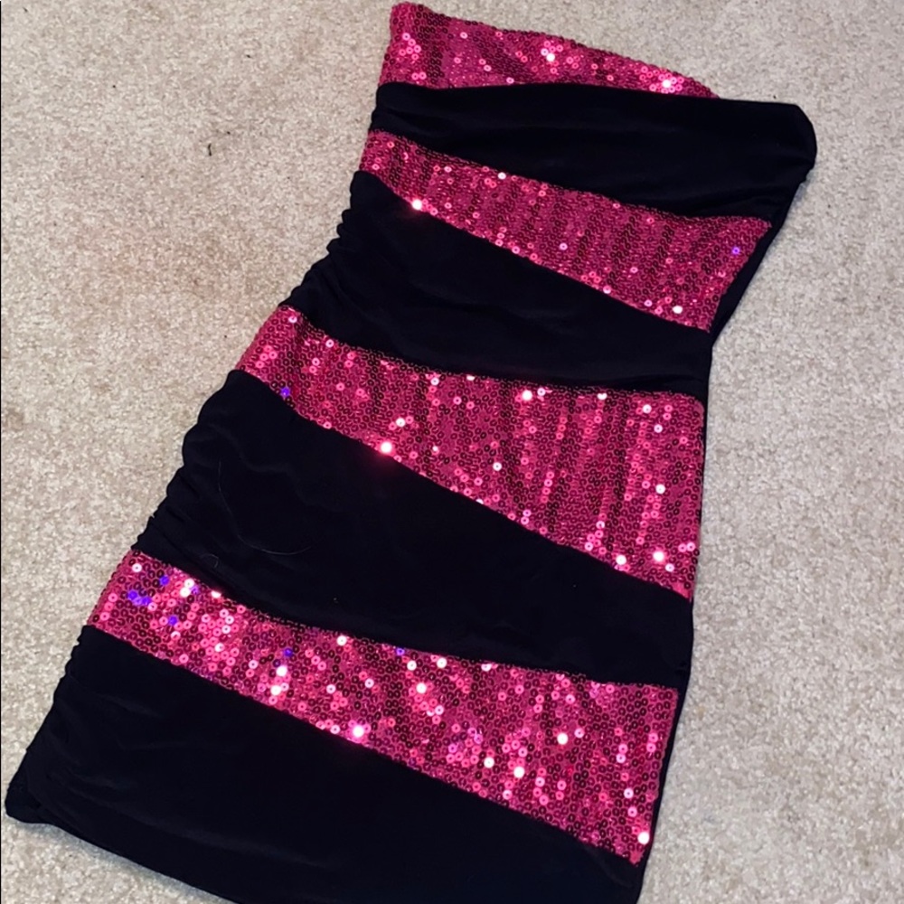 Sparkly body cons dress